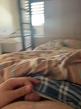 Ateslipanter31 online show from March 8, 2026, 12:52 pm