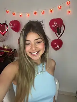 sweetlove- online show from February 16, 2026, 9:56 pm