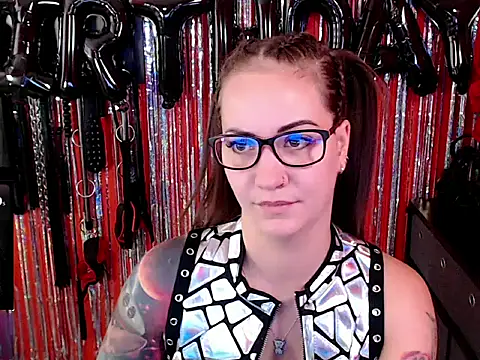  MissJaneWarren  online show from July 10, 2026, 9:09 am
