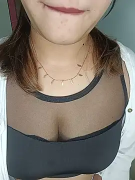 SAVITA-STRIP online show from July 16, 2026, 7:22 pm