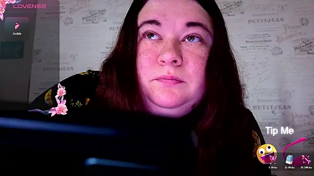 Snapshot of Elina-Bondi chatting on July 15, 2026, 1:29 pm Elina-Bondi online show from July 15, 2026, 1:29 pm