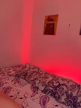 Snapshot of AxelMuller chatting on February 25, 2026, 2:06 pm AxelMuller online show from February 25, 2026, 2:06 pm