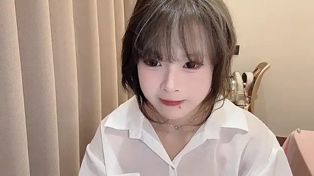 Snapshot of F-Yearn chatting on February 3, 2026, 11:04 am F-Yearn online show from February 3, 2026, 11:04 am