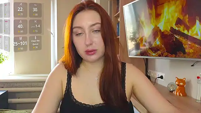 EvangelinFox online show from April 4, 2026, 9:38 am