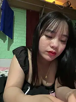  Lylyy online show from March 27, 2026, 2:07 pm