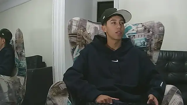 Snapshot of Matt_Jonnes chatting on February 16, 2026, 11:57 pm Matt Jonnes online show from February 16, 2026, 11:57 pm