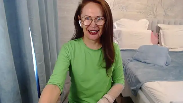 MarinaOnebest online show from March 23, 2026, 11:10 am