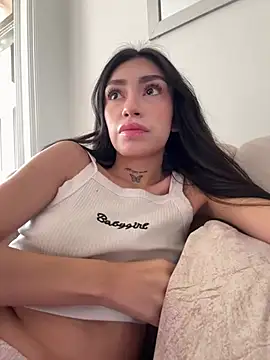 Bonny Eva online show from March 6, 2026, 4:46 pm