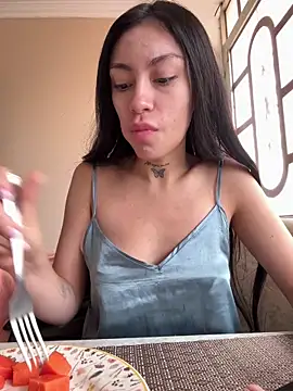 Bonny Eva online show from March 11, 2026, 2:55 pm