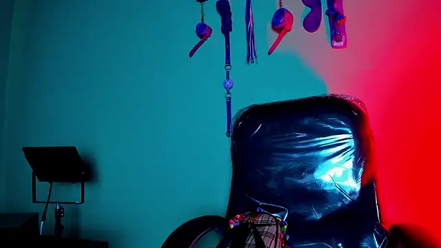 hazz smith  online show from February 26, 2026, 5:46 pm