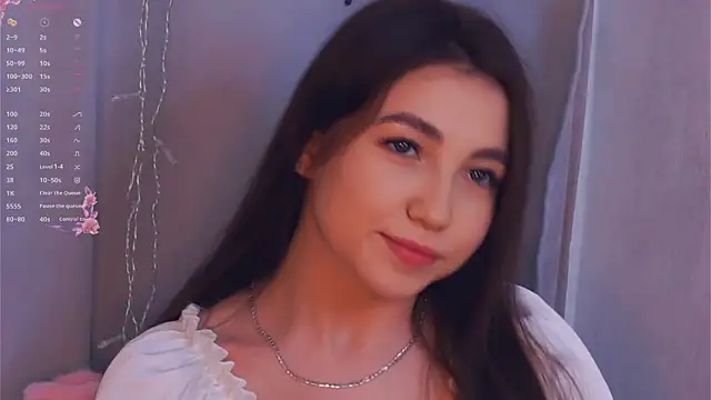 Snapshot of CarlaSpiva chatting on February 19, 2026, 8:06 pm CarlaSpiva online show from February 19, 2026, 8:06 pm