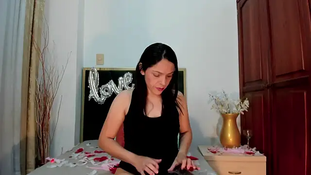 AnnaBroooks online show from February 15, 2026, 2:05 pm