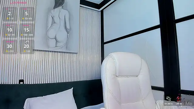 VenusColeman  online show from February 27, 2026, 9:03 pm