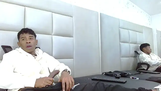 TonnyMarck online show from February 22, 2026, 9:33 am