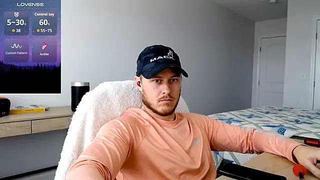 69MAV69 online show from February 19, 2026, 4:37 pm