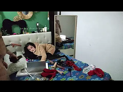 MarcoRoma313 online show from February 6, 2026, 11:01 pm