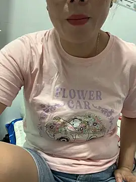 Baby-lovely69 online show from March 31, 2026, 4:36 am