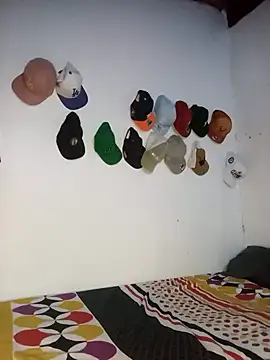 Leyder31 online show from February 2, 2026, 12:09 am