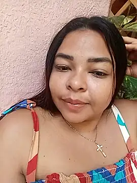 solene09 online show from March 13, 2026, 2:55 pm