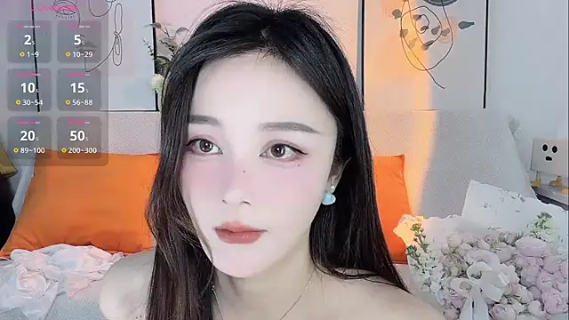 Lisa-295188 online show from April 10, 2026, 8:43 am