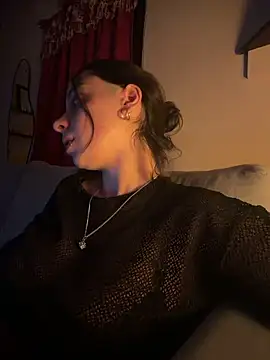 Sweetgirl44hott online show from March 29, 2026, 1:29 am