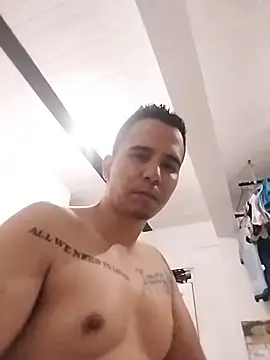 Snapshot of Mrpassion3 chatting on February 6, 2026, 3:35 am Mrpassion3 online show from February 6, 2026, 3:35 am