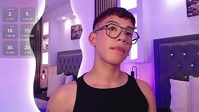 Fancy Vixen online show from April 14, 2026, 3:33 am