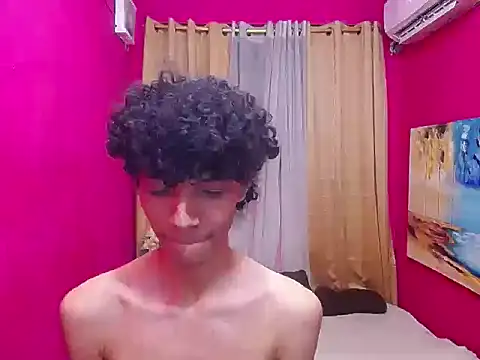 bigcock twinks online show from March 16, 2026, 11:29 pm