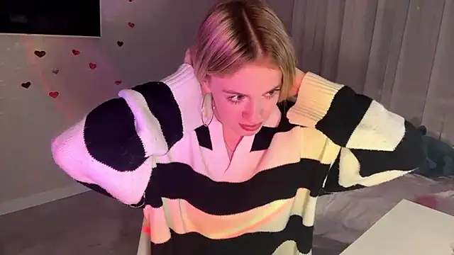 Between Eeys online show from February 26, 2026, 3:12 pm