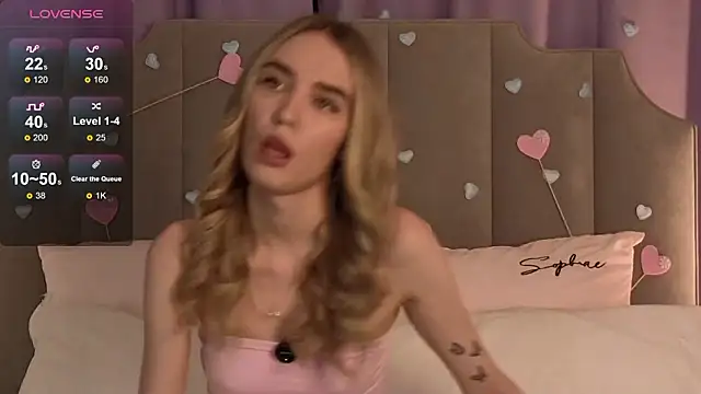 Snapshot of NikkiRyx chatting on February 14, 2026, 3:34 pm NikkiRyx online show from February 14, 2026, 3:34 pm