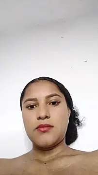 LiaRose- online show from June 10, 2026, 8:37 am