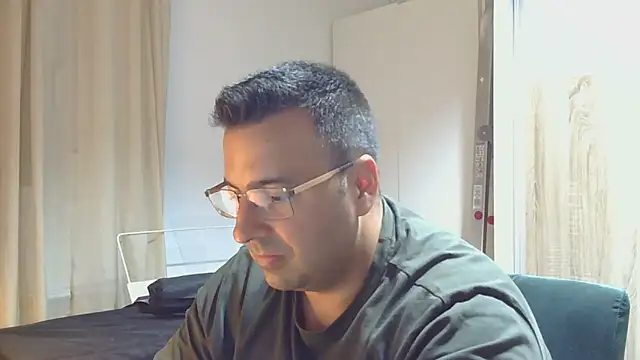 Snapshot of VanillaTime78-Jorge chatting on May 13, 2026, 11:12 pm VanillaTime78-Jorge online show from May 13, 2026, 11:12 pm