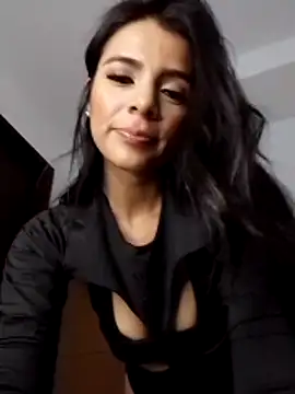 Snapshot of EvaMiranda chatting on June 7, 2026, 4:18 am EvaMiranda online show from June 7, 2026, 4:18 am