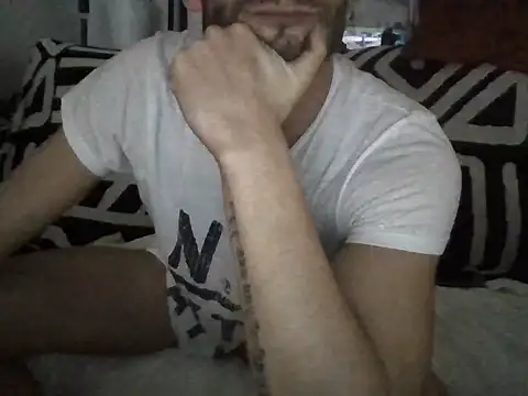 gusyi online show from February 10, 2026, 4:06 pm