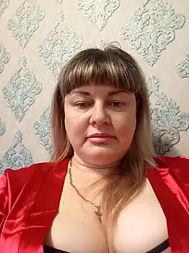 Snapshot of KristinaLowq chatting on April 28, 2026, 9:35 am KristinaLowq online show from April 28, 2026, 9:35 am