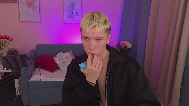 KevinParke online show from March 12, 2026, 6:12 pm