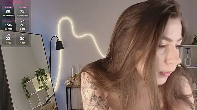 Courtney C online show from March 6, 2026, 5:02 am