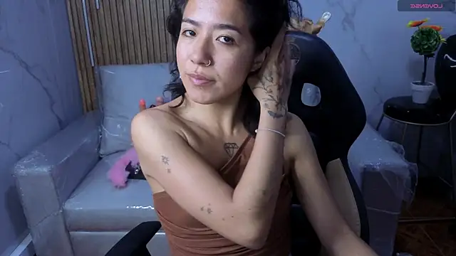 Lynn turner online show from April 2, 2026, 12:34 pm