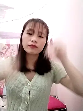 Snapshot of -Bami- chatting on February 25, 2026, 7:30 am -Bami- online show from February 25, 2026, 7:30 am