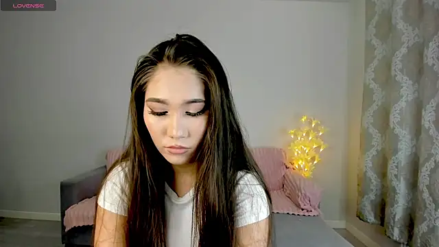 mayameilin online show from February 10, 2026, 1:10 pm