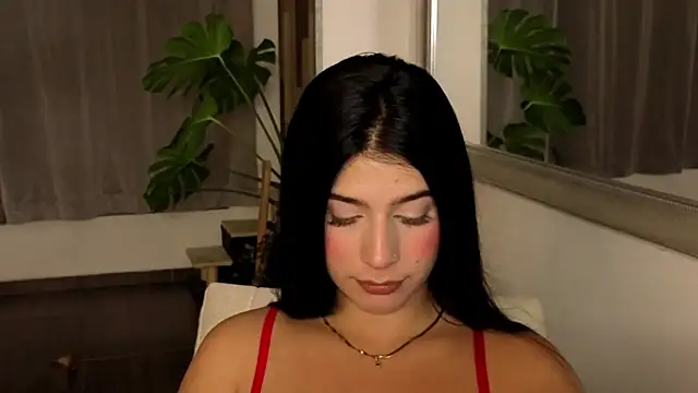  HannahFox  online show from May 22, 2026, 12:30 am