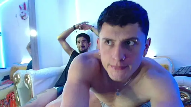 Snapshot of Nick_and_Joey11 chatting on February 20, 2026, 6:32 pm Nick and Joey11 online show from February 20, 2026, 6:32 pm