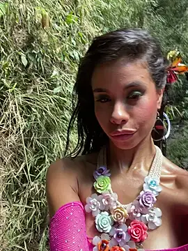 canela salvaje online show from February 10, 2026, 5:23 pm