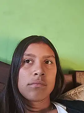 Morochitamika online show from May 18, 2026, 6:56 pm