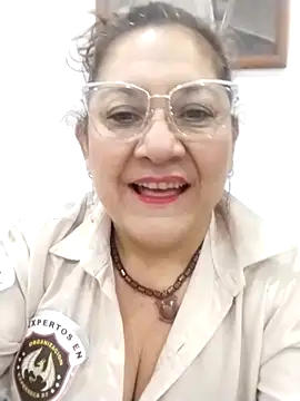 Snapshot of JULIETA_21- chatting on February 12, 2026, 12:05 pm JULIETA 21- online show from February 12, 2026, 12:05 pm