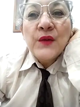 Snapshot of JULIETA_21- chatting on February 23, 2026, 12:06 pm JULIETA 21- online show from February 23, 2026, 12:06 pm