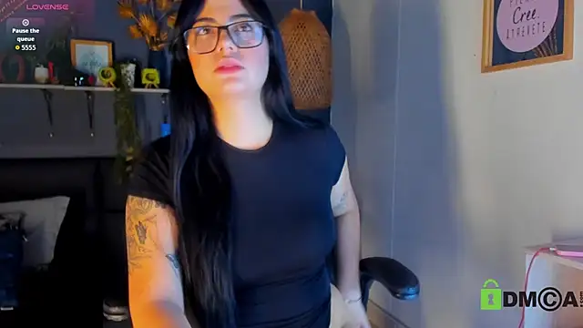 eliza pink24 online show from March 7, 2026, 6:35 pm