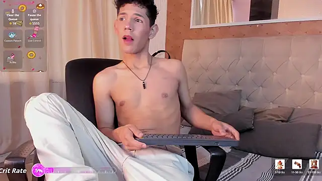 arlequiin  online show from February 17, 2026, 7:33 pm