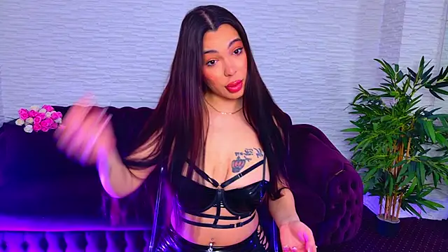 Snapshot of MollyDolley chatting on February 19, 2026, 8:17 pm MollyDolley online show from February 19, 2026, 8:17 pm