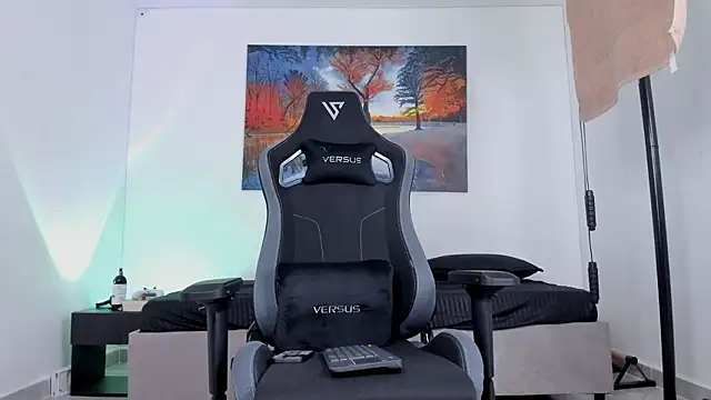 ryanwhite3 online show from March 6, 2026, 11:11 pm